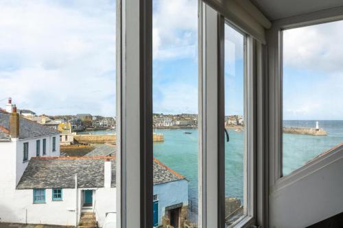 2 Bed in St. Ives oc-wesh4