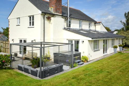 Facilities, 5 Bed in Mitchell oc-c28801 in Mitchell