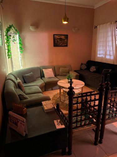 The Serene Stay – khách sạn tại Rafi Block