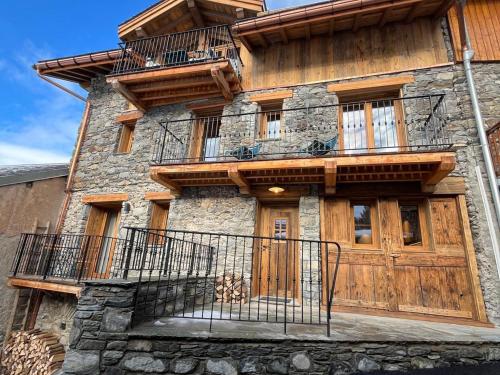 Charmant appartement 4 personnes proche centre - FR-1-570-75 in Villarencel