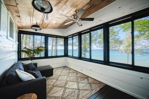 TreeTops of Lake Michigan Beach Front and Spa Family Home - image 6