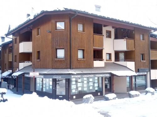 Studio spacieux au pied des pistes avec parking et balcon - FR-1-573-38 in Le Biot