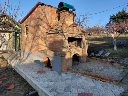 Ranč Petar Alavanja Banstol (Ranc Petar Alavanja Banstol) in 斯雷姆斯基卡爾洛夫奇