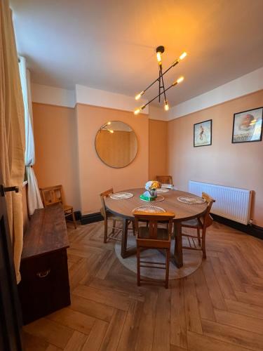 Spacious 3 bedroom house - Brecon Beacons - HERITAGE TOWN in Blaenavon