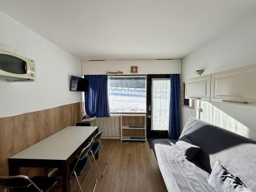 Studio 4 pers. sur les pistes à Flaine, parking, casier à skis, terrasse - FR-1-687-75