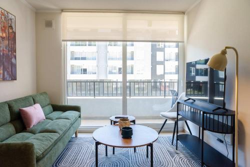 Providencia Gem 2BR Apt Pool & Views