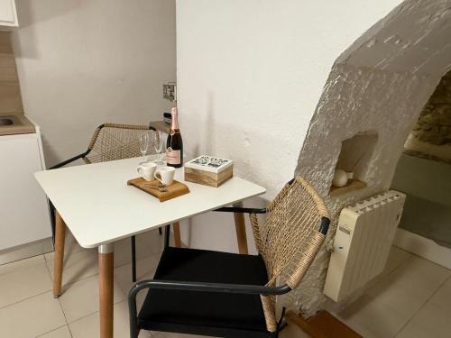 Konyha, Precioso apartamento en masia del s XIV in San Jordi Desvalls