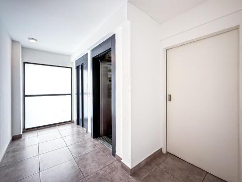 Iriondo Apart - image 3
