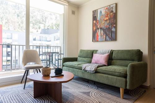 Best of Providencia Modern 2BR Steps from Metro