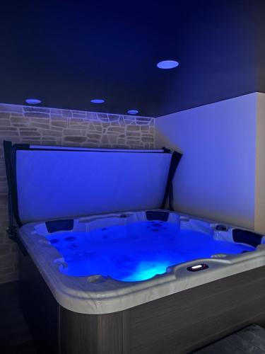 Karstais baseins, Gite de la Baie d Opale Spa 6 personnes Proche du Touquet in Buire-le-Sec