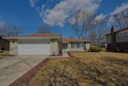 Stunning Brick Tri Level Home 420 friendly in Matteson (IL)