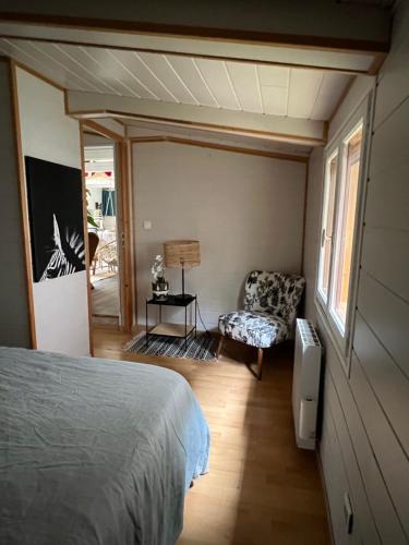 chalet atypique, Ile chambod in Challes-la-Montagne