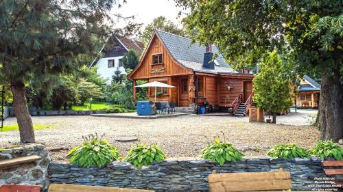 Goralska Osada Karpacz - Apartametny – khách sạn tại Karpacz