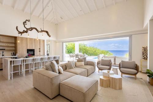 Villa Flores Corales 84 - Coral Estate in Willibrordus