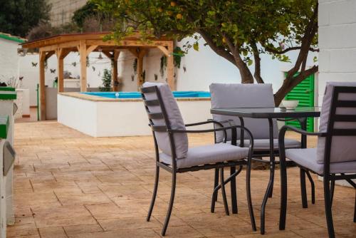 Balkons/terase, Mountain View - A Peaceful Villa Retreat in Kalles