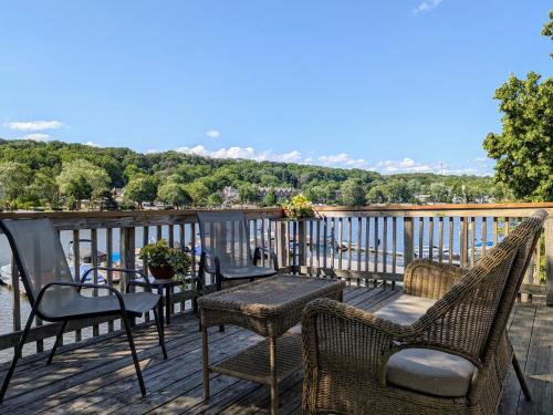 Erkély/terasz, Casual Living Extended Stay Hotels in Algonquin
