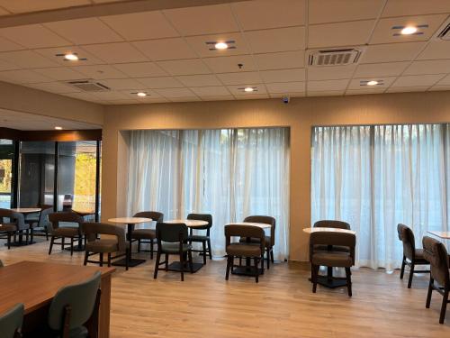 La Quinta by Wyndham Nashville Airport/Opryland - image 22
