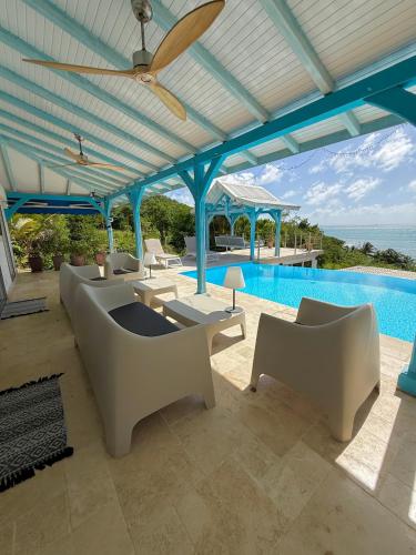 Villa NADIA, Vue de rêve, Piscine, Spa & Sauna (Villa NADIA, Vue de reve, Piscine, Spa & Sauna) in Le Lamentin
