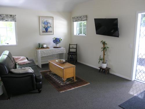 Woodhey Retreat Unit 2 in Karapiro