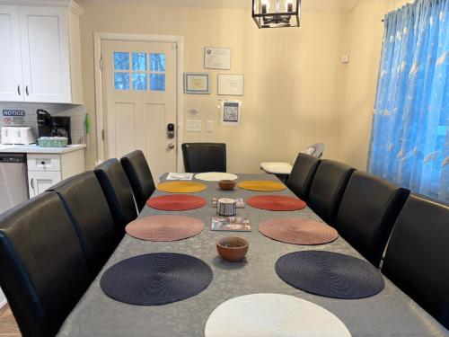 Seadmed, Evergreen Escapes 4 BR with Game Room, Firepit near Kalahari and Camelback in Tobyhanna Township (PA)