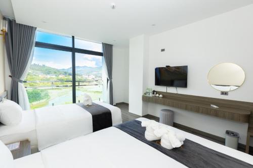 2 king beds