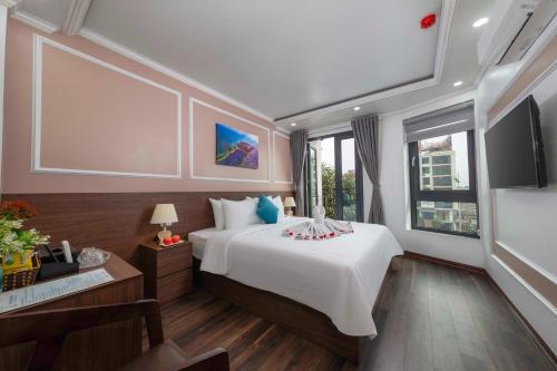 Ha Noi Airport Hotel & Travel - Hanoi