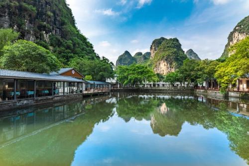 Exterior view of Yangshuo Gallery Courtyard Resort