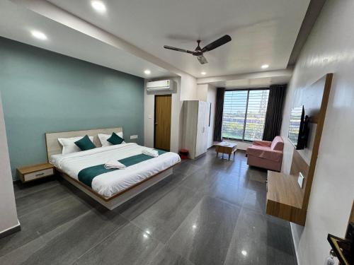 Hotel Jb Classic in หิมัตนคร
