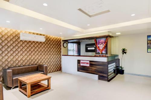 Lobby, Super Townhouse Oak Sinhgad Road Crossway Formerly Popular Hotel in Pune