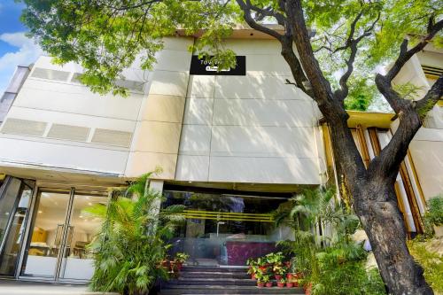 Townhouse Andheri Sakinaka Metro Formerly Hotel Amour photo 2