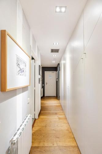 ArtlifeBCN Urban Oasis Apartment - image 5