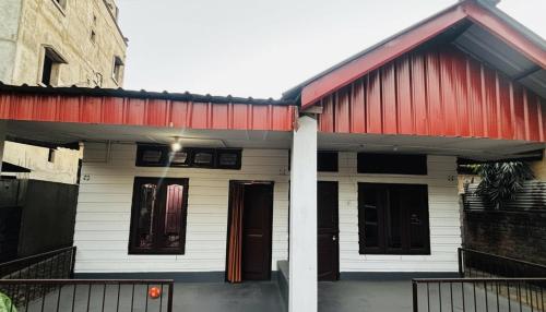 The Urban Escape BnB & Homestay - Guwahati