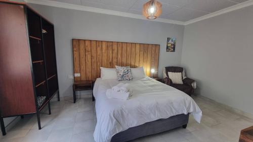 Guestroom, Maggie's Farm Stay in Ghanzi