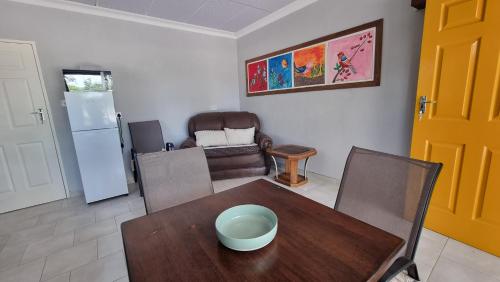 Maggie's Farm Stay in Ghanzi