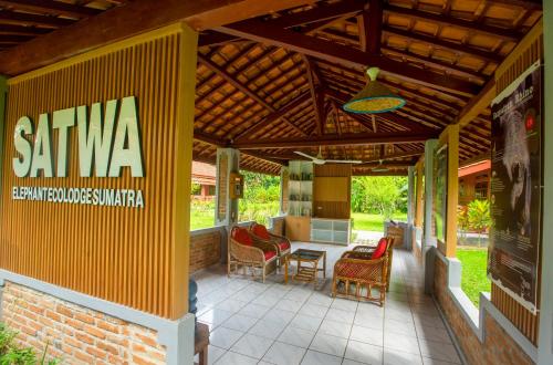 Vue extérieure, Satwa Elephant Eco Lodge in Parc national de Way Kambas