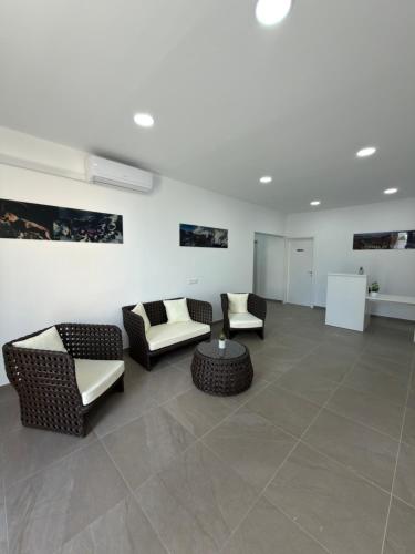 Albergue Rural Badolatosa