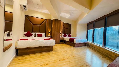 Hotel Cliff Garden in Chembur