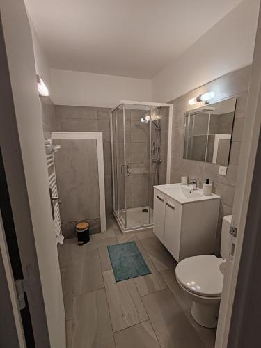 浴室, Auberge du Bourguet in 拉馬爾特爾