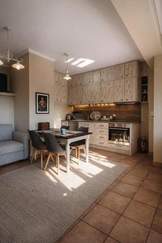 ห้องครัว, Pera Vrisi in ซาตูน่า