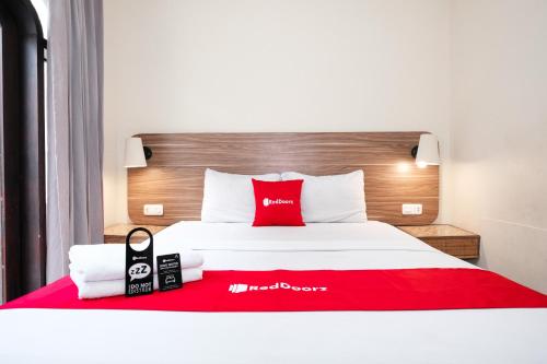 1 queen bed