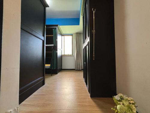 Hangzhou JZ Youth Hostel Xixing Ancient Town, Binkang Metro Stop Branch – Hangzhou, GA