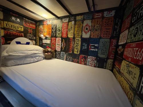 Hangzhou JZ Youth Hostel Xixing Ancient Town, Binkang Metro Stop Branch – Hangzhou, GA