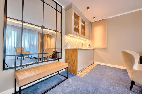 Kalamper Hotel & Spa - image 42