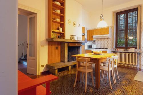 設施, Villa Guardini - Lago di Como in 瓦倫納
