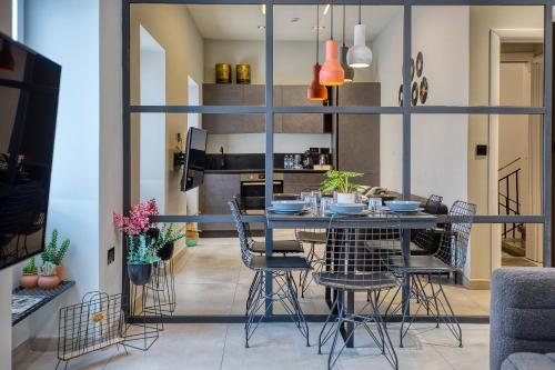 Stylish 1-Bedroom Apartment Just 5 Minutes from Valletta by Ferry 3