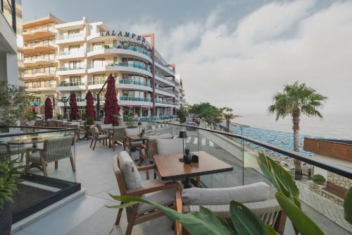 Balkon/teras, Kalamper Hotel & Spa in Bar