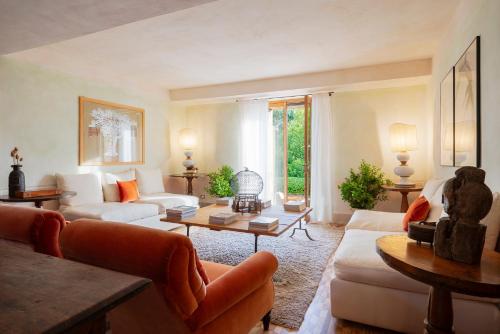 Book the Suite Chiesina Suite Chiesina