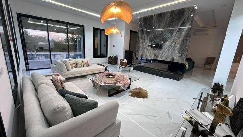 Luxury villa located in Utique in El Alia