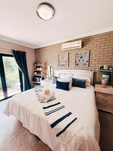 Peach Blossom Guesthouse – khách sạn tại Welkom