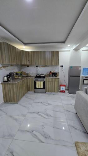 Kiki's Furnished Apartments in คีซูมู